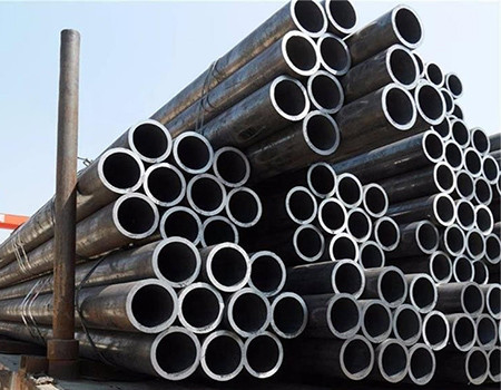 Círculo sem emenda laminado a alta temperatura da solda de Erw do carbono da tubulação de aço ASTM A53 Gr.B do preto Q235