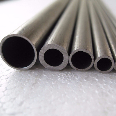 A tubulação sem emenda St35 da precisão da tubulação de aço ST52 do carbono de ASTM A106B laminou
